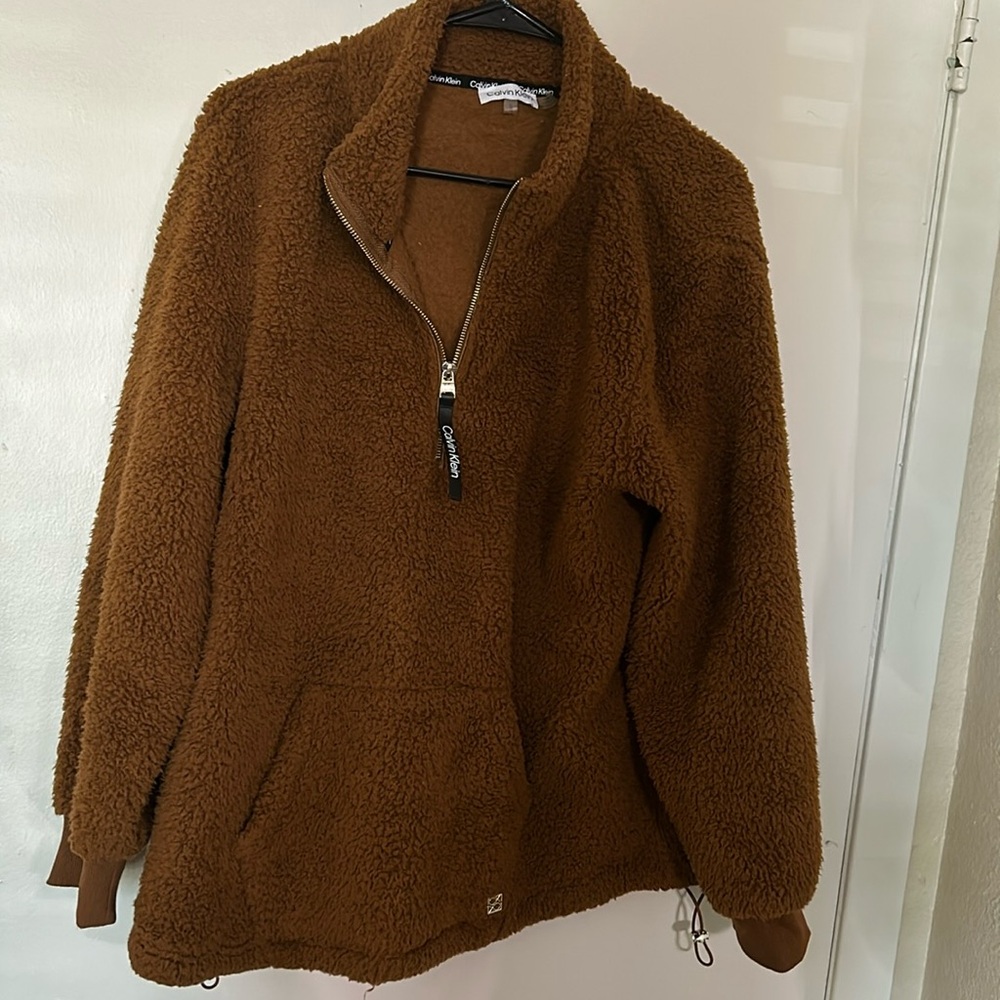Large Calvin Klein Teddy quarter zip fuzzy with pocket and adjustable waist
